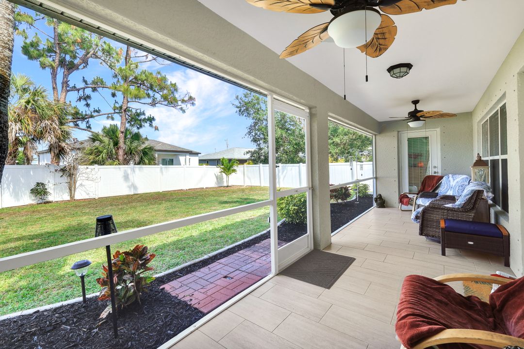 3606 NE 14th Pl, Cape Coral, FL 33909