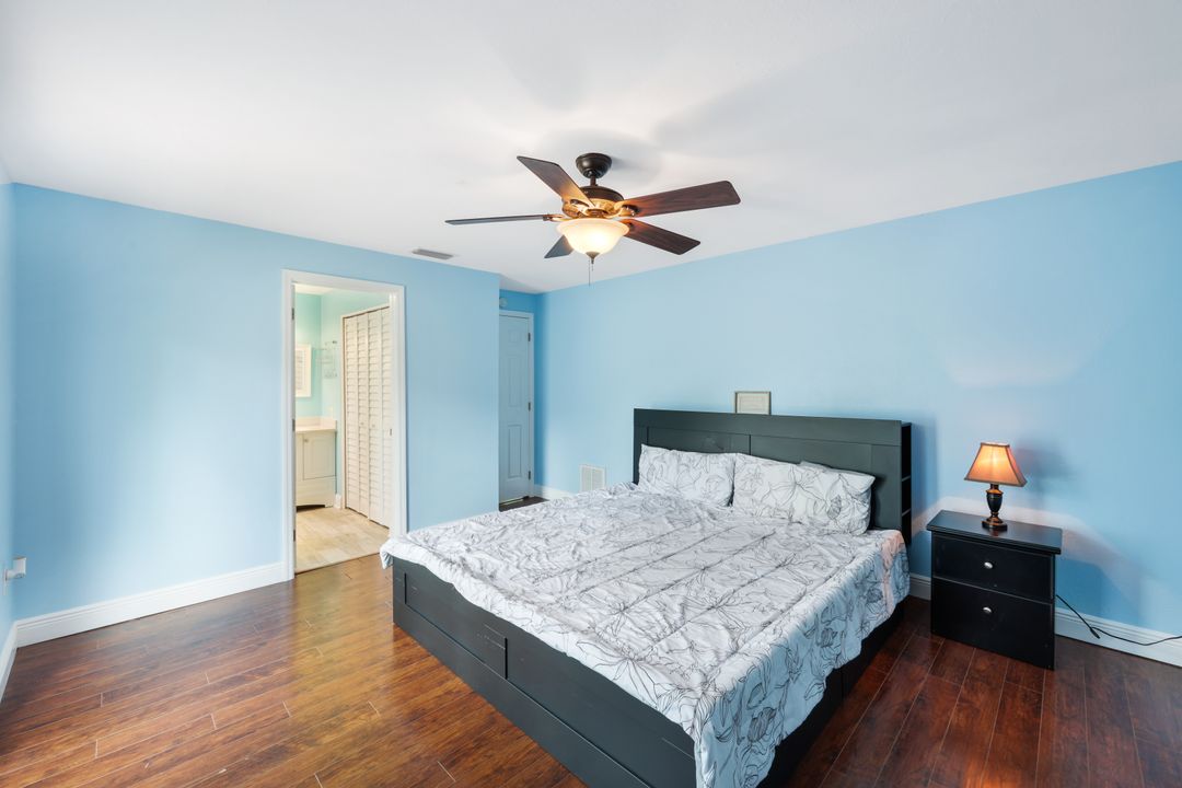 1683 S Hermitage Rd, Fort Myers, FL 33919