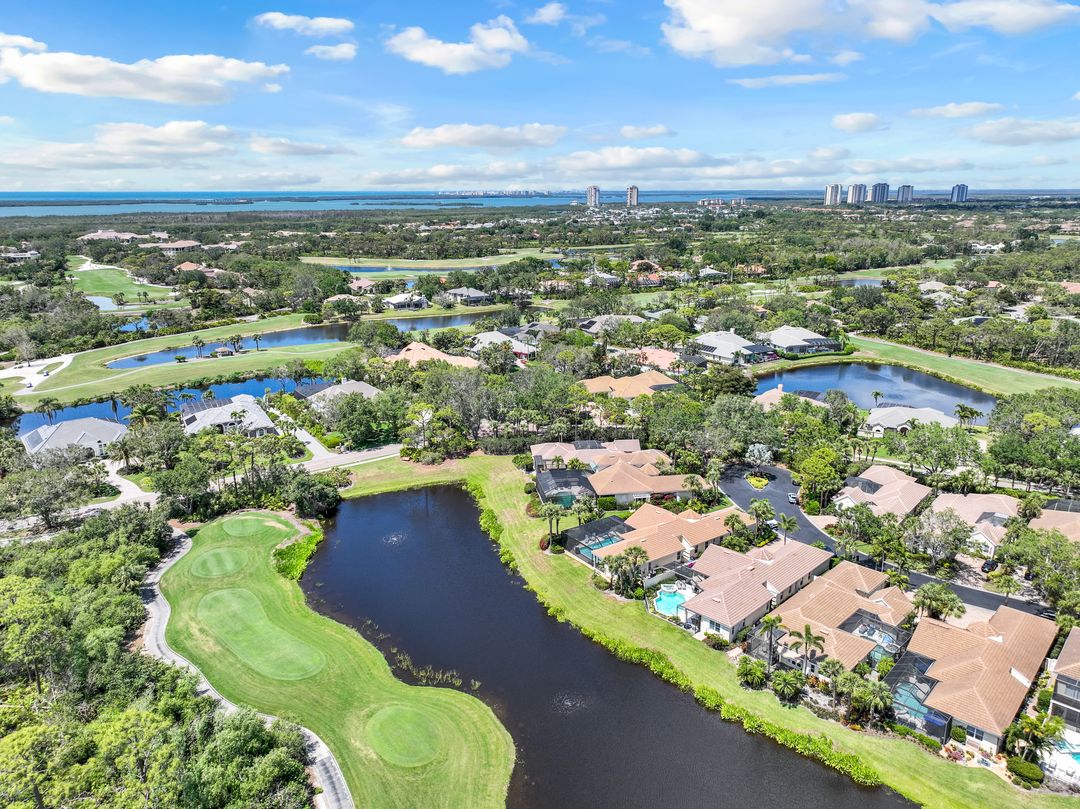 3687 Olde Cottage Ln, Bonita Springs, FL 34134