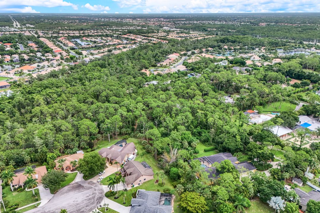 124 Heritage Way, Naples, FL 34110