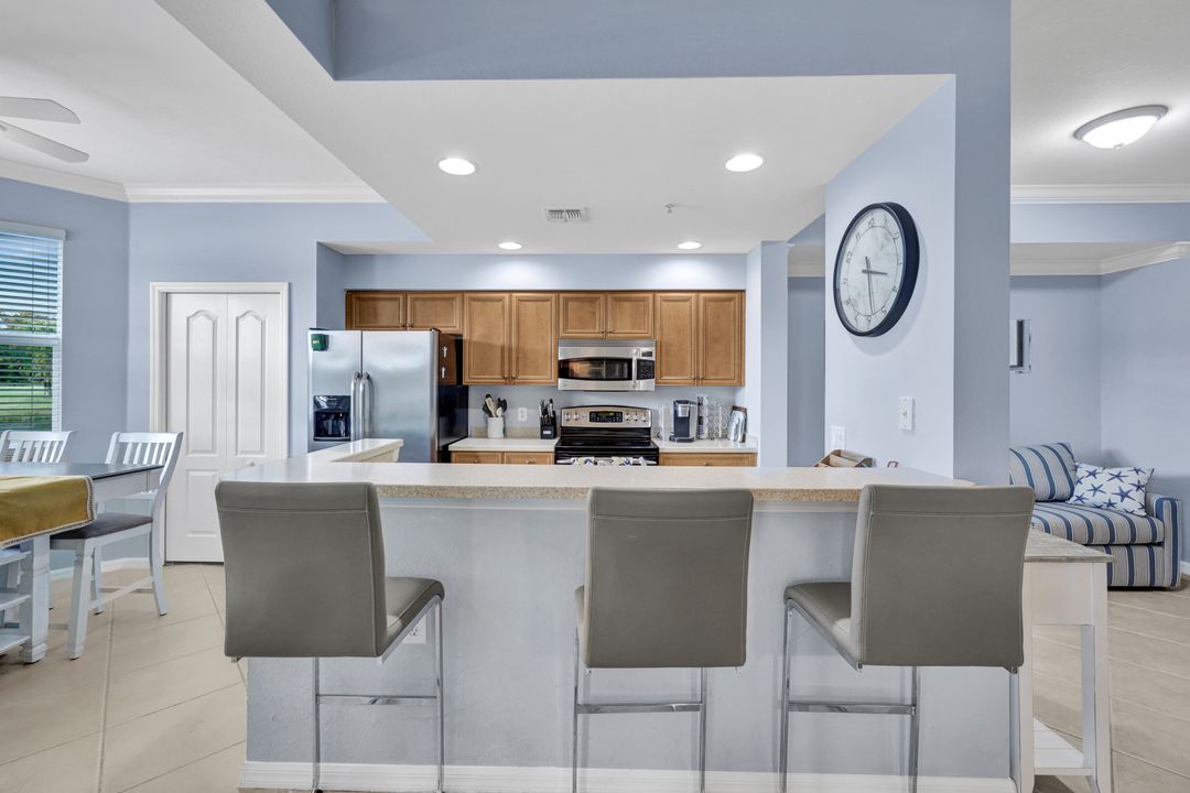 10285 Heritage Bay Blvd #813, Naples, FL 34120