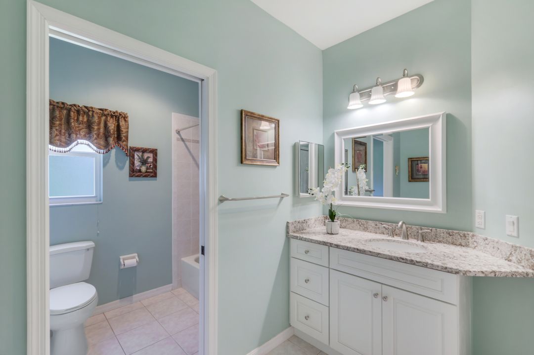 128 Heritage Way, Naples, FL 34110