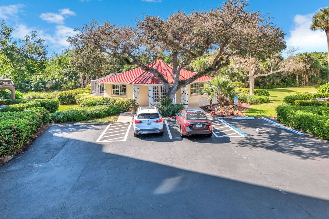 337 Vintage Bay Dr #D28, Marco Island, FL 34145