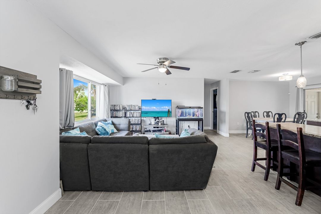 1670 N Hermitage Rd, Fort Myers, FL 33919