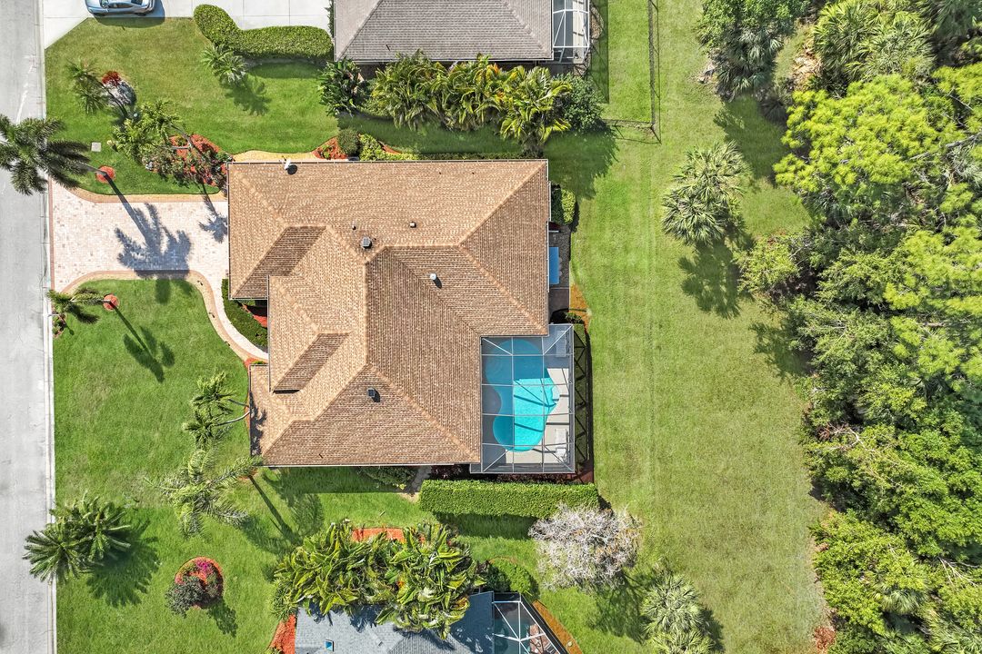 65 Heritage Way, Naples, FL 34110