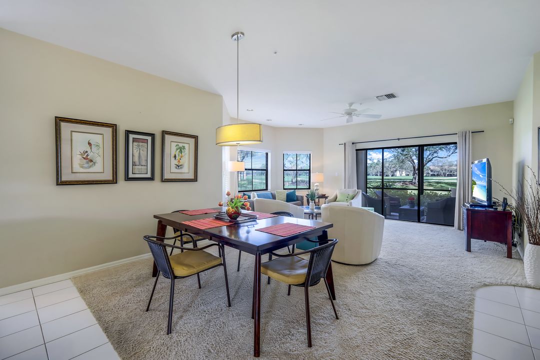 220 Vintage Cir #B101, Naples, FL 34119