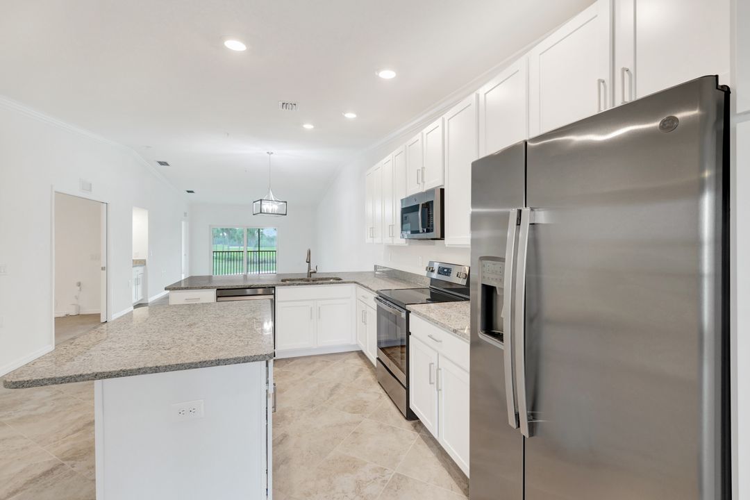 14070 Heritage Landing Blvd #422, Punta Gorda, FL 33955