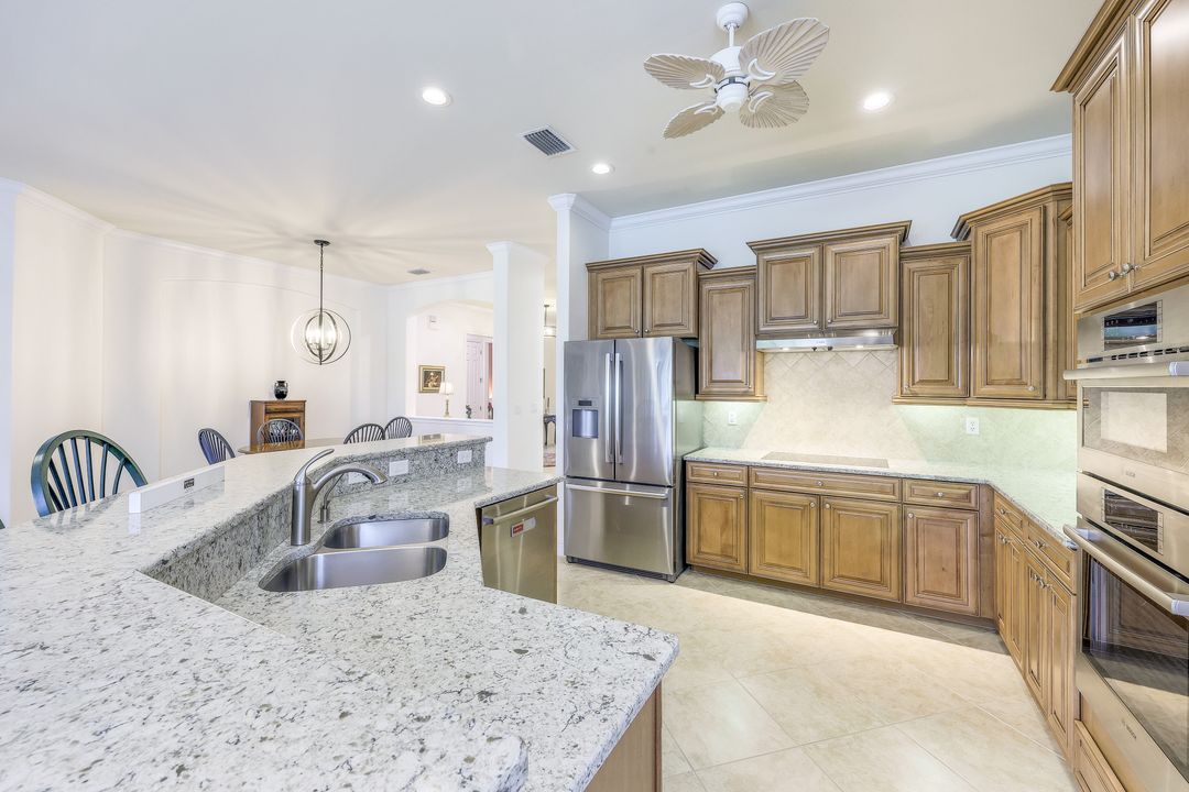 10491 Heritage Bay Blvd, Naples, FL 34120
