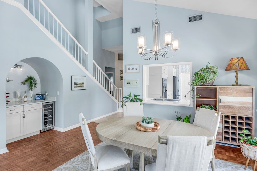 28 Golf Cottage Dr, Naples, FL 34105