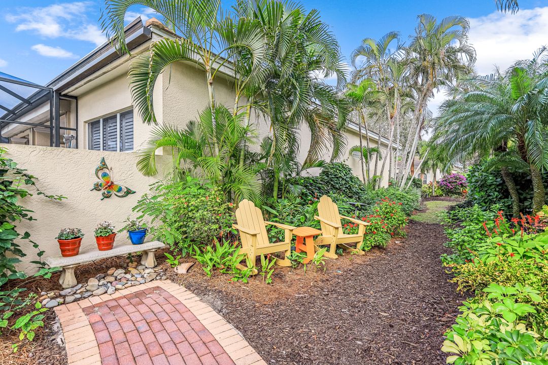 3629 Olde Cottage Ln, Bonita Springs, FL 34134