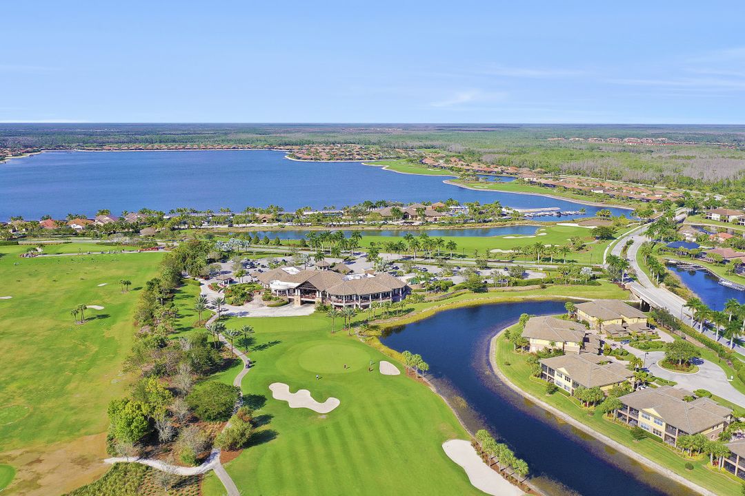 8761 Hideaway Harbor Ct, Naples, FL 34120