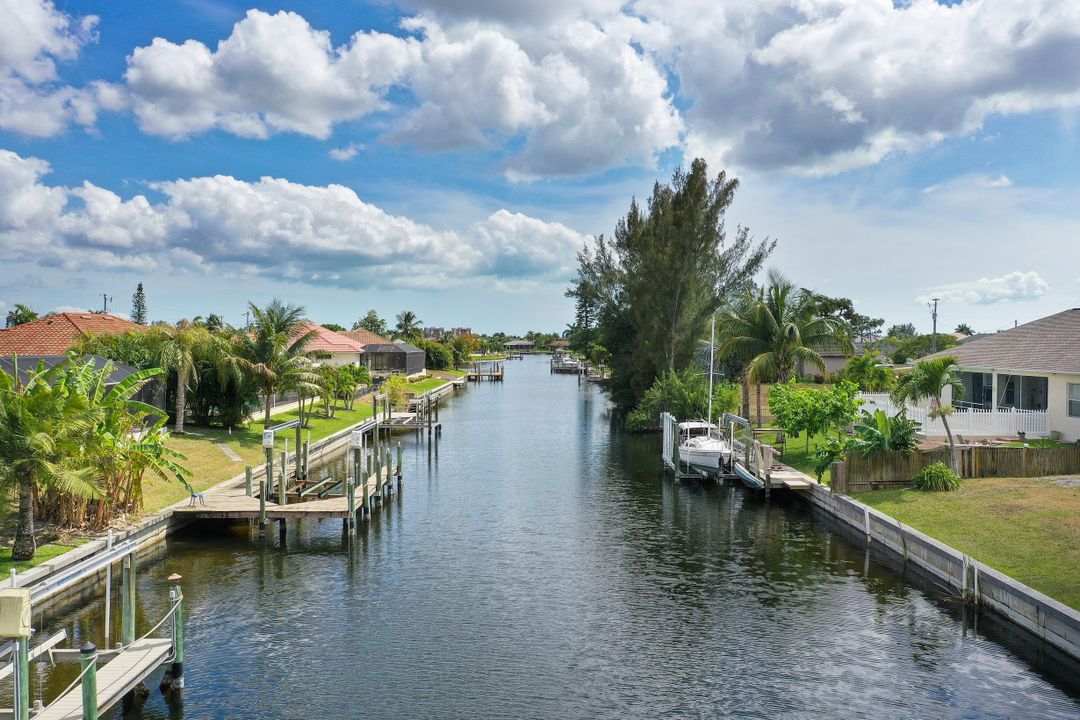 4323 SW 18th Pl, Cape Coral, FL 33914