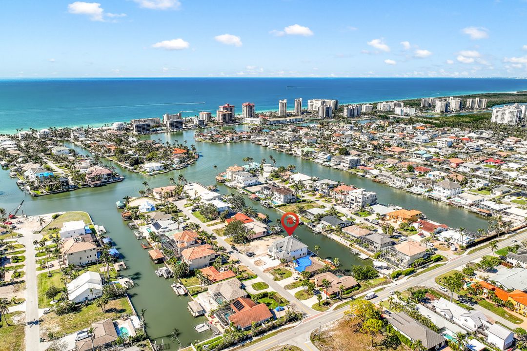 469 Germain Ave, Naples, FL 34108