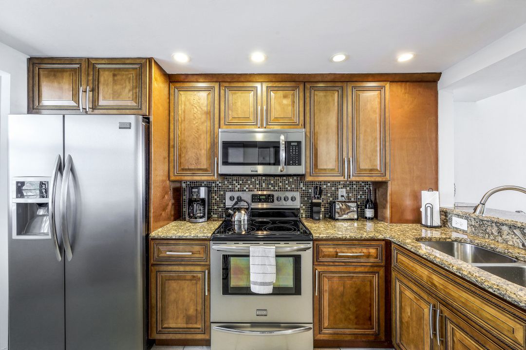 440 Seaview Ct #1801, Marco Island, FL 34145