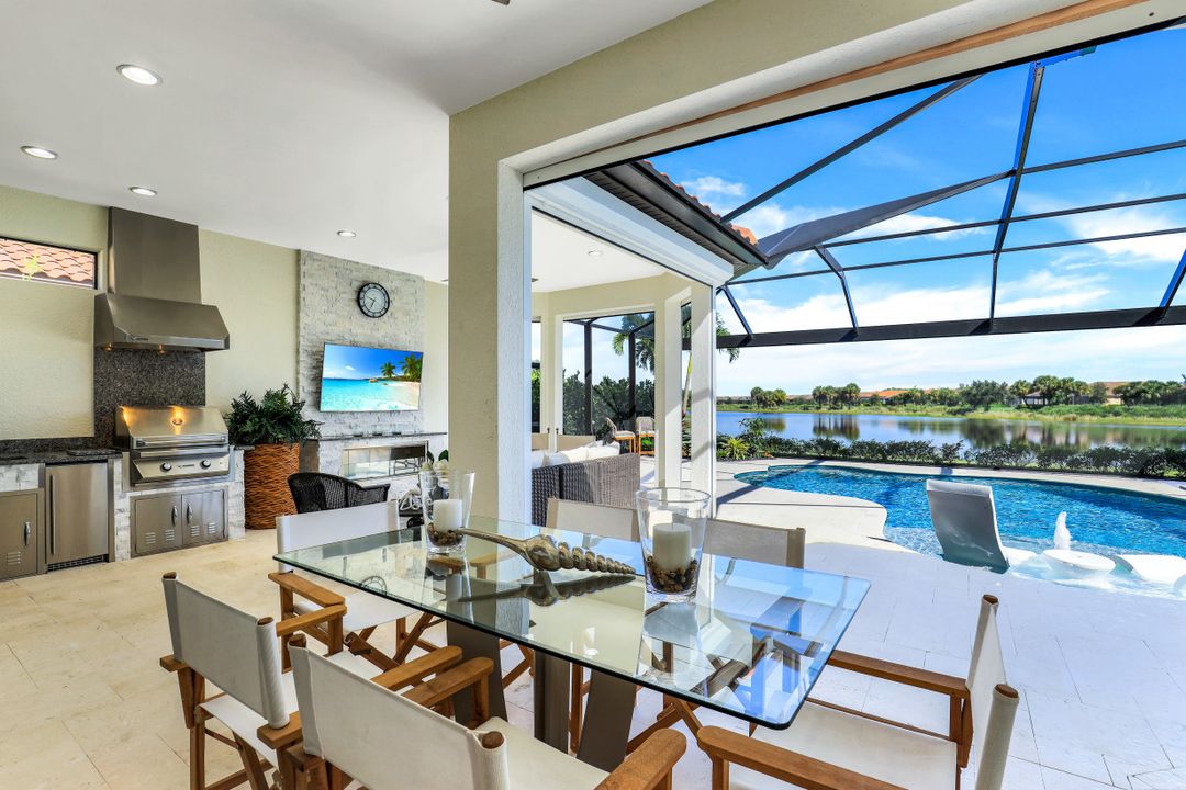 9155 Trivoli Ter, Naples, FL 34119