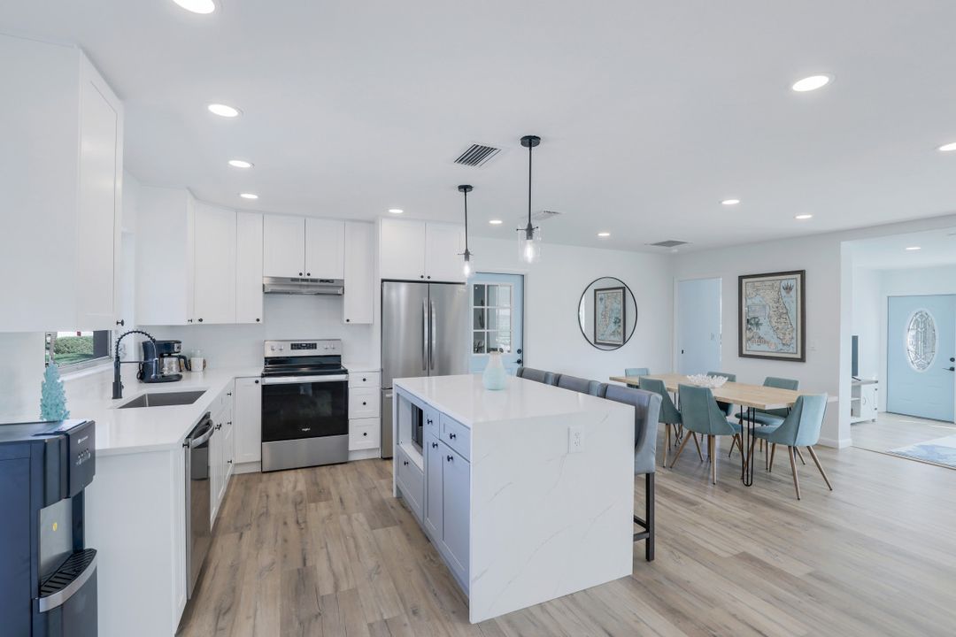 3113 SE 16th Pl, Cape Coral, FL 33904