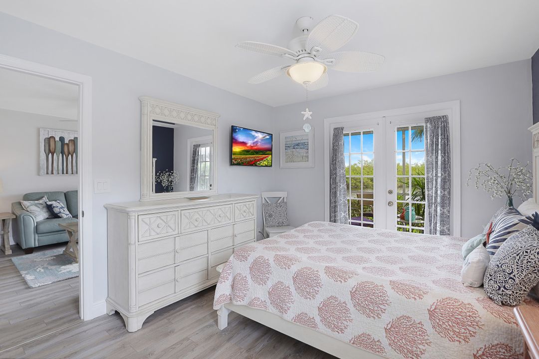 1365 Mainsail Dr #1605, Naples, FL 34114