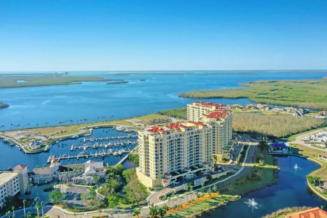 6021 Silver King Blvd #205, Cape Coral, FL 33914