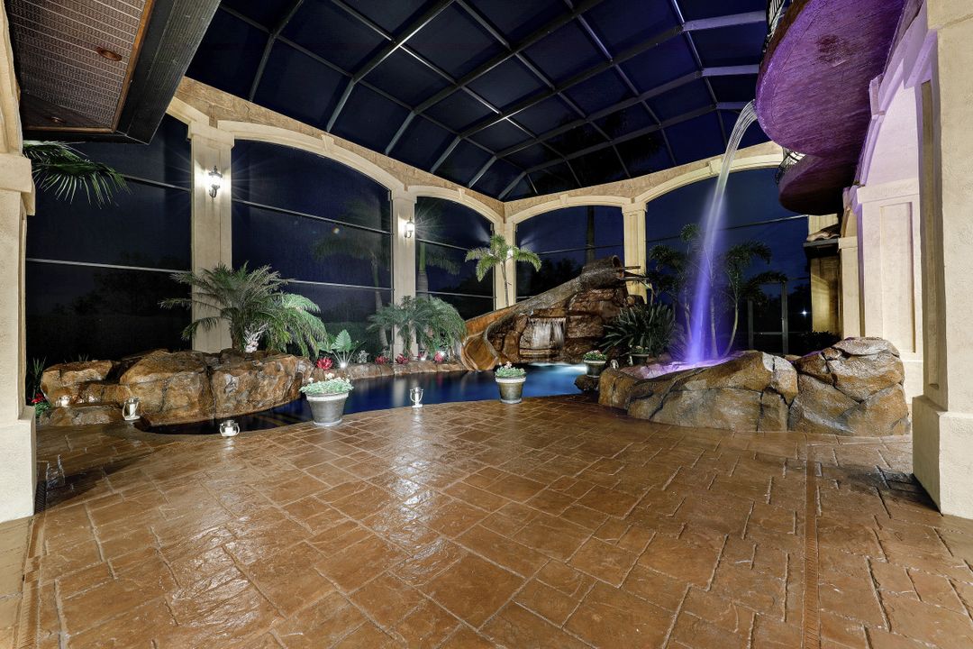 6411 Highcroft Dr, Naples, FL 34119