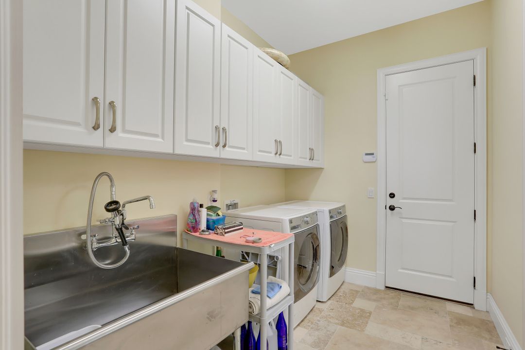 1501 SW 54th Terrace, Cape Coral, FL 33914