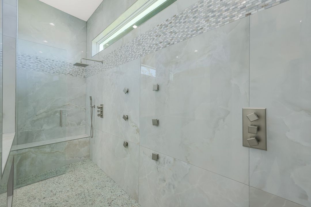 5332 Malibu Ct, Cape Coral, FL 33904