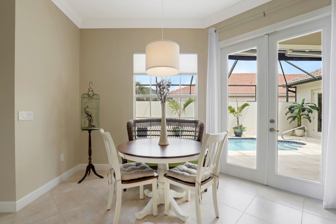 8902 Dartmoor Way, Fort Myers, FL 33908