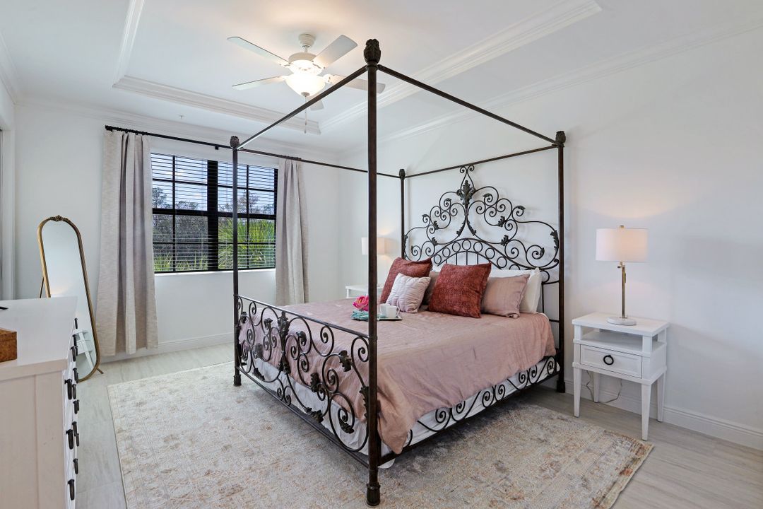 16352 Viansa Wy #201, Naples, FL 34110