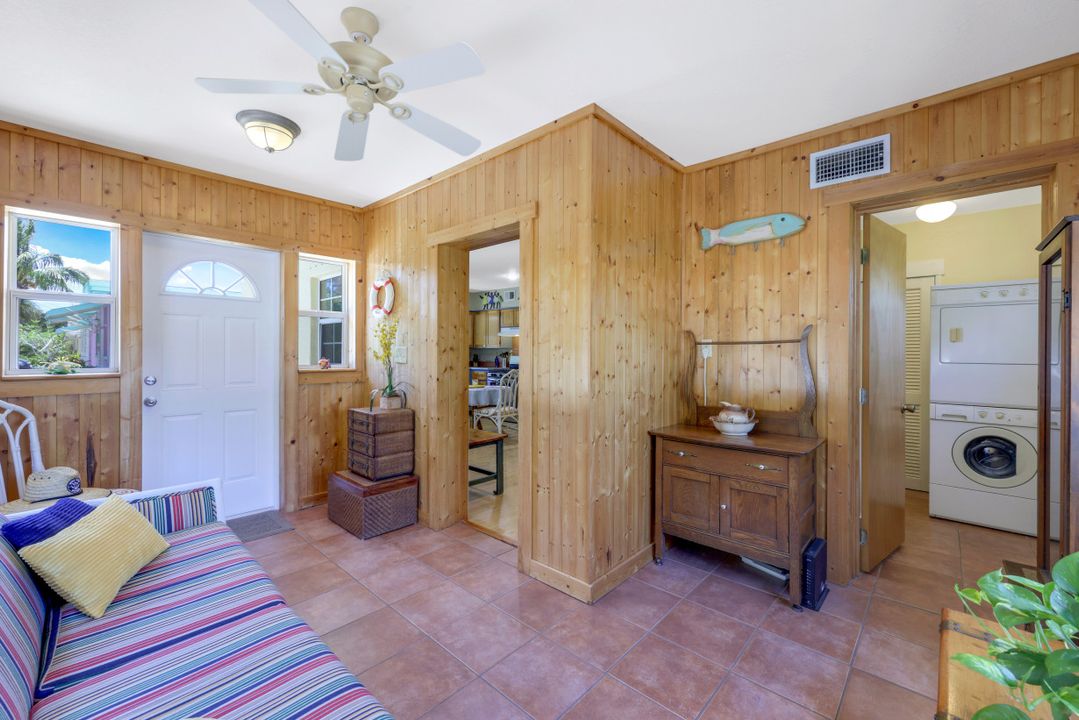 2471 Oleander St, Saint James City, FL 33956