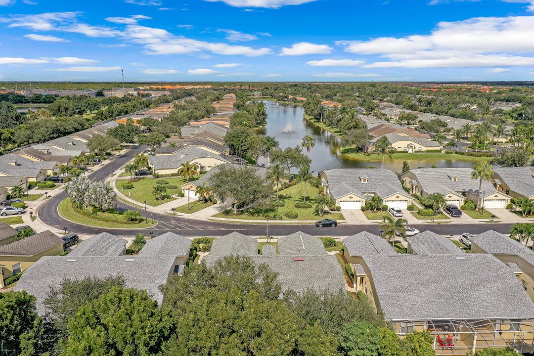 8511 Ibis Cove Cir, Naples, FL 34119