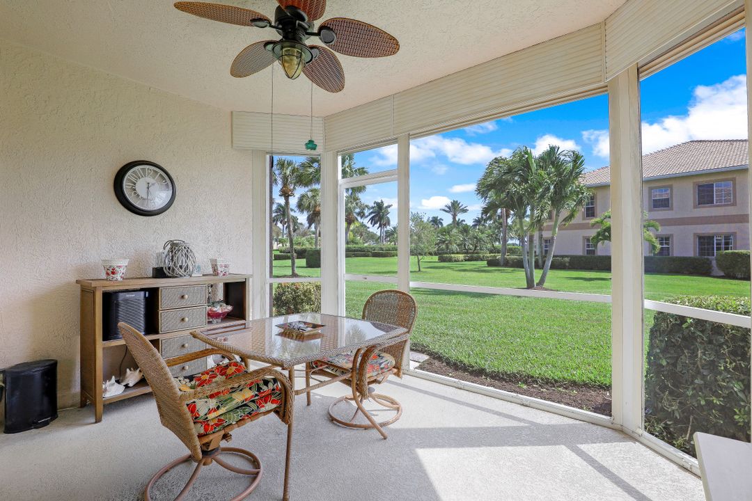 9060 Michael Cir #411, Naples, FL 34113