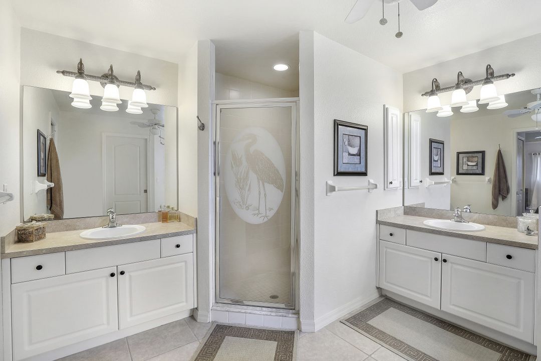 4176 NE 9th Pl, Cape Coral, FL 33909