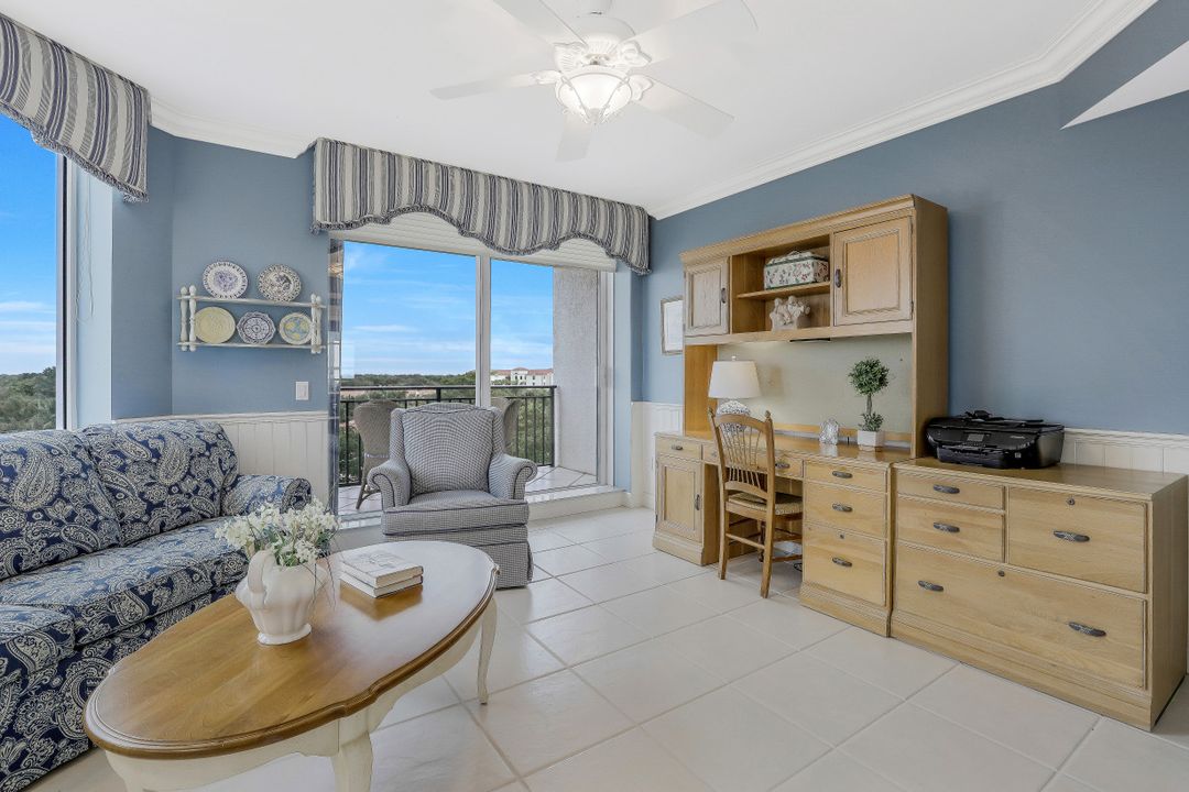 7225 Pelican Bay Blvd #605, Naples, FL 34108