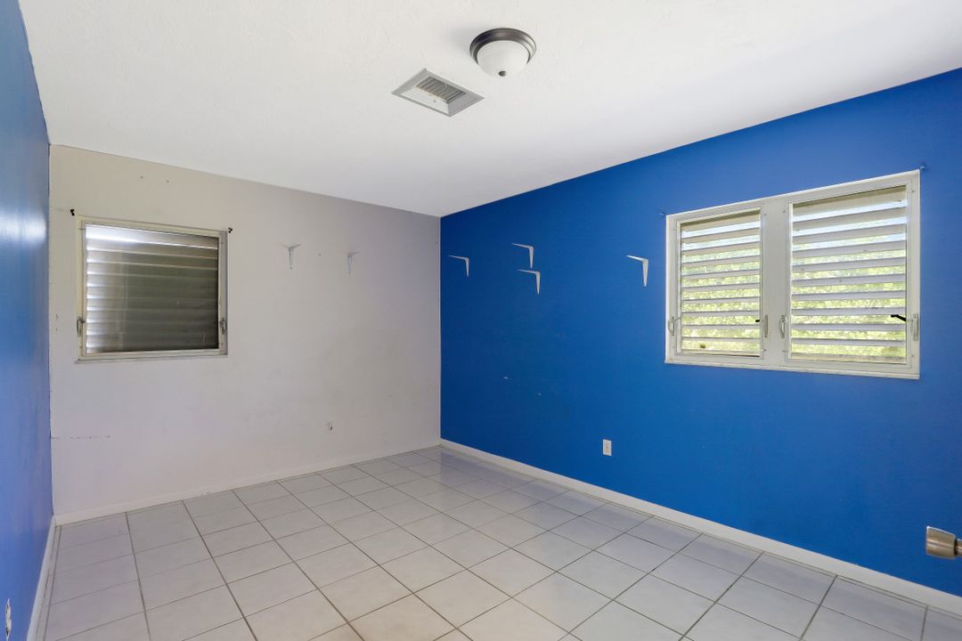 418 Yellowbird St, Marco Island, FL 34145