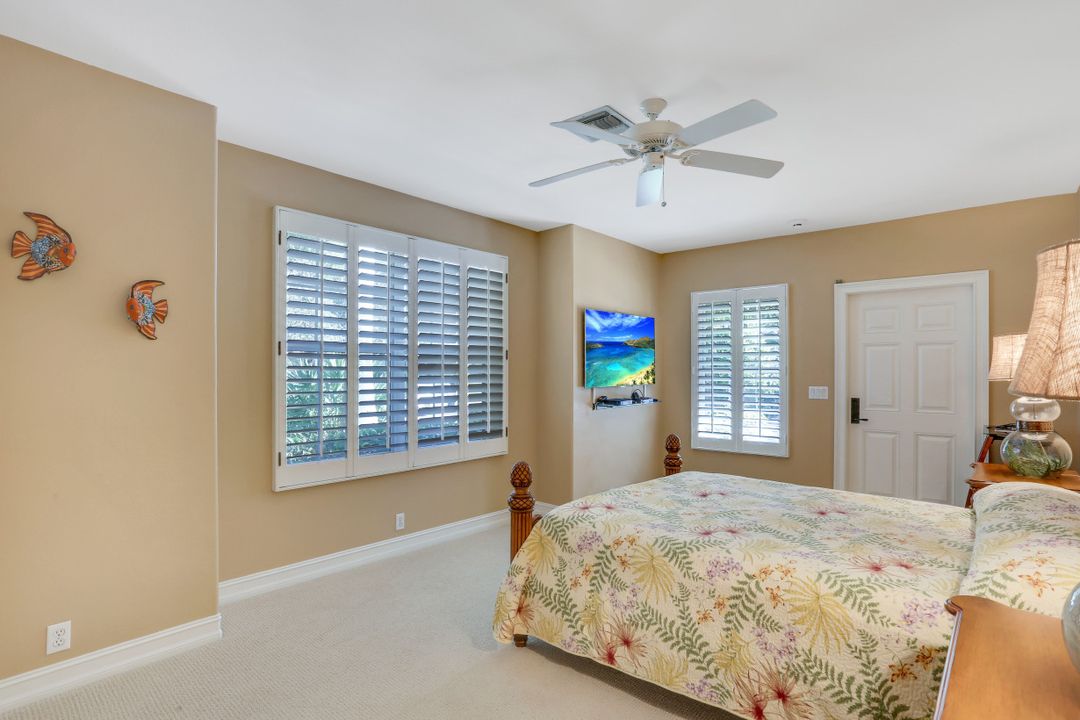25150 Ridge Oak Dr, Bonita Springs, FL 34134