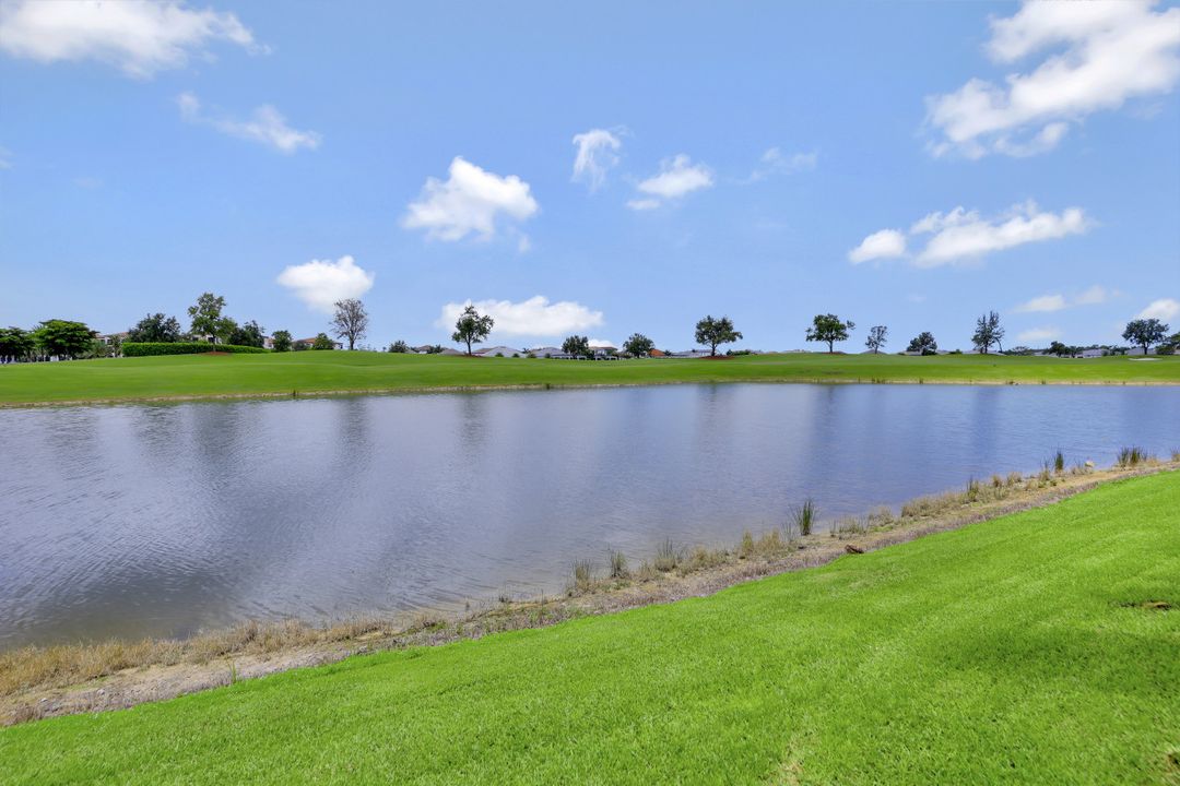 16434 Seneca Way, Naples, FL 34110