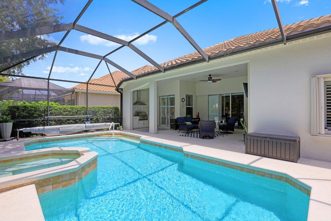 12832 Brynwood Way, Naples, FL 34105