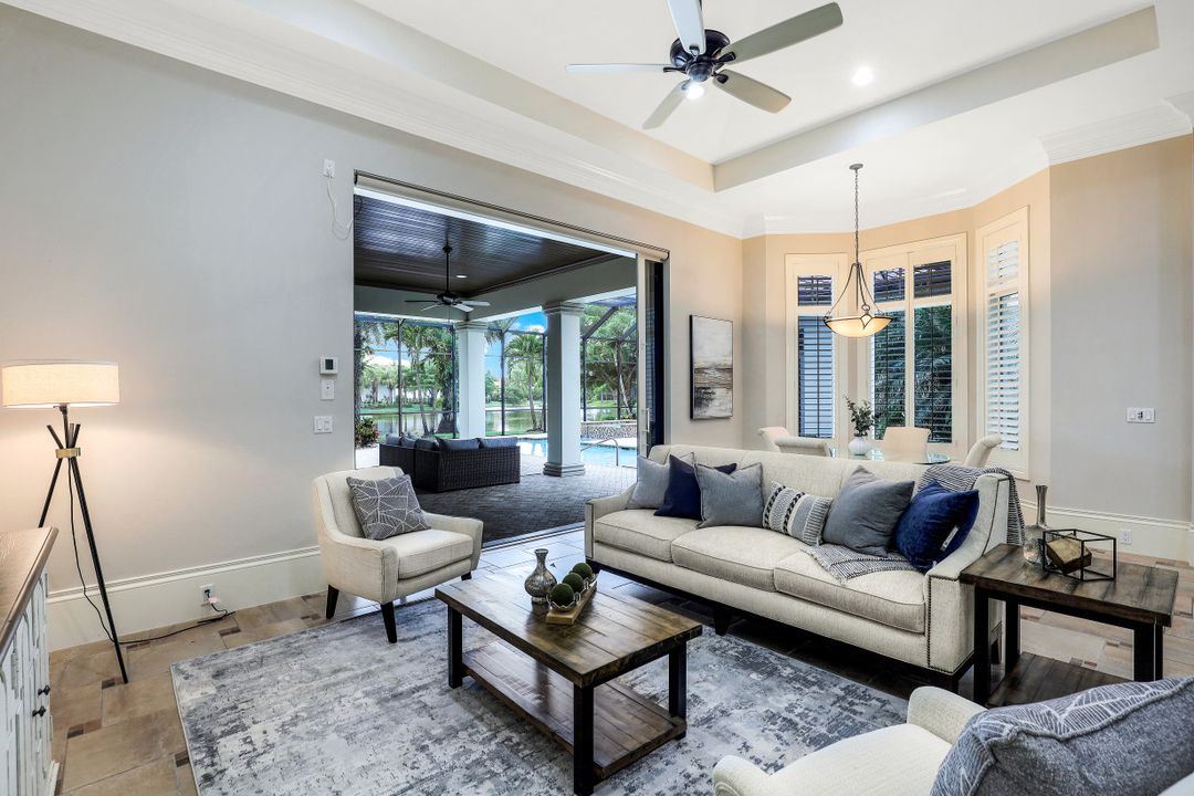 2228 Miramonte Ct, Naples, FL 34105