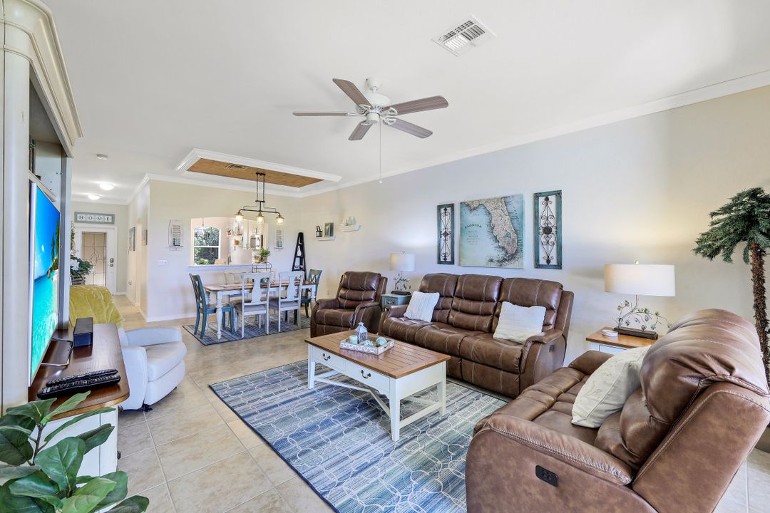 14440 Manchester Dr, Naples, FL 34114