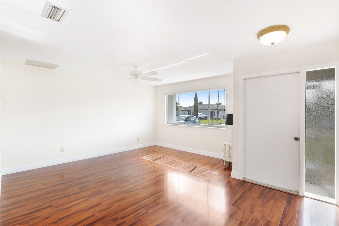 1409 SE 21st Terrace, Cape Coral, FL 33990