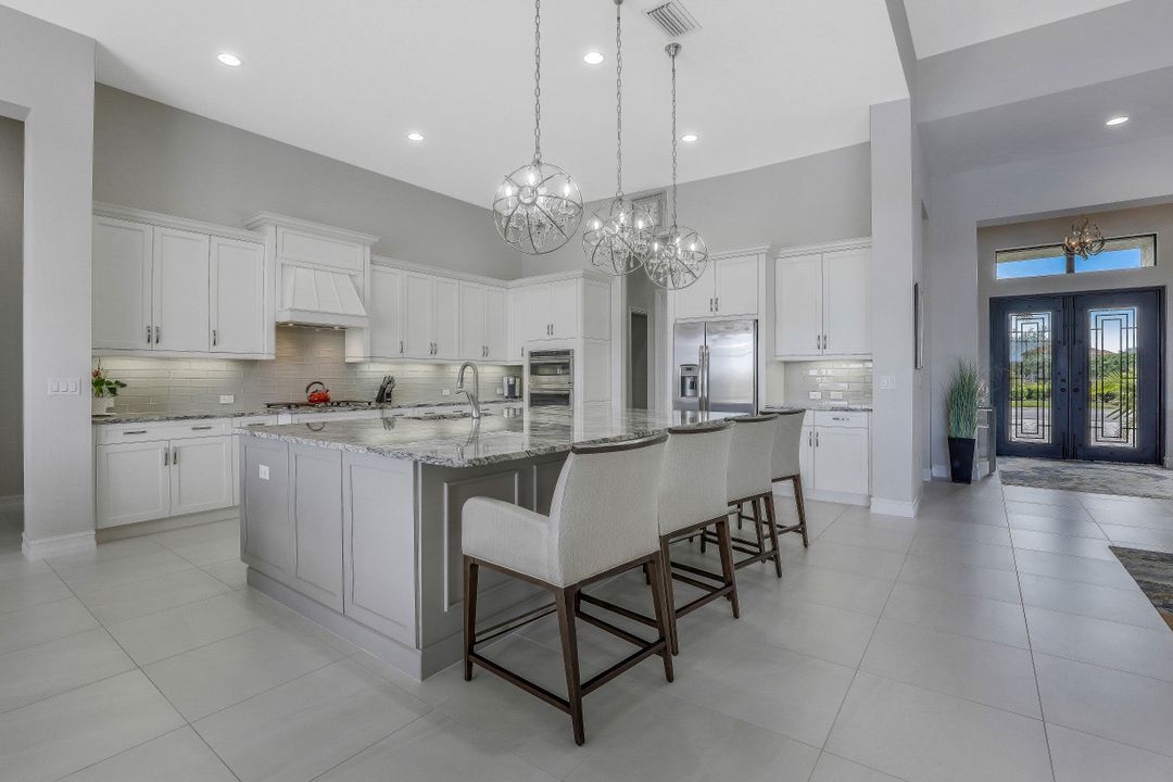 9249 Esplanade Blvd, Naples, FL 34119