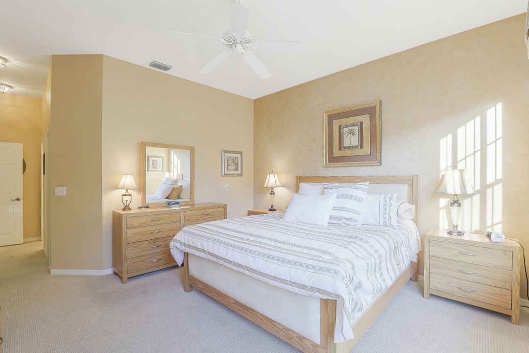 1090 Egrets Walk Cir #202, Naples, FL 34108