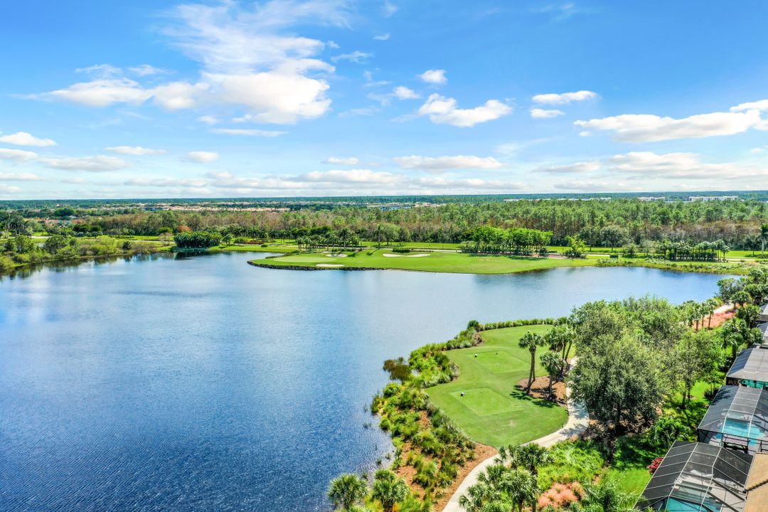 9795 Nickel Ridge Cir, Naples, FL 34120