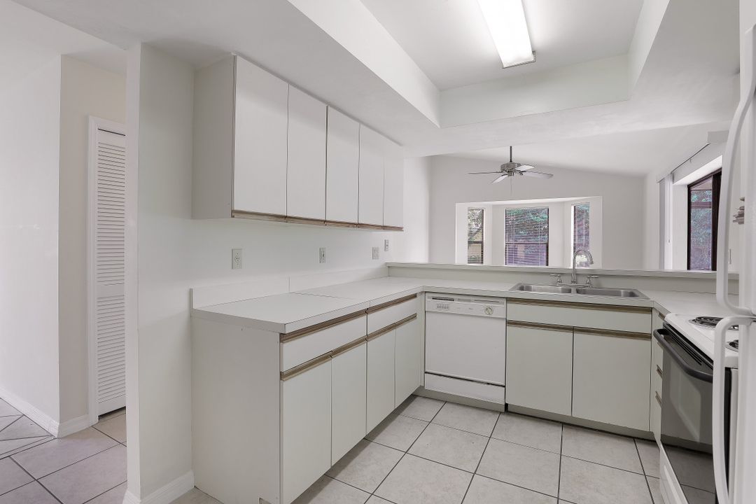 13202 Greywood Cir, Fort Myers, FL 33966