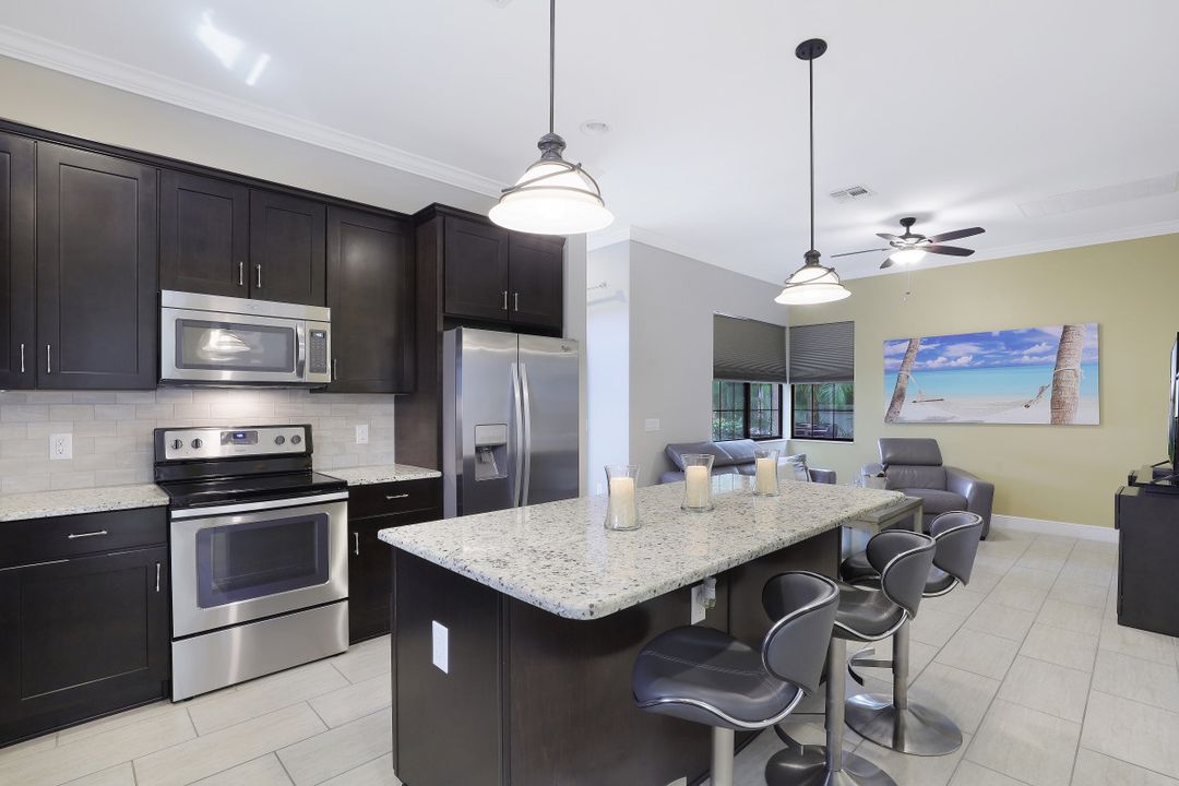 1300 Kendari Terrace, Naples, FL 34113