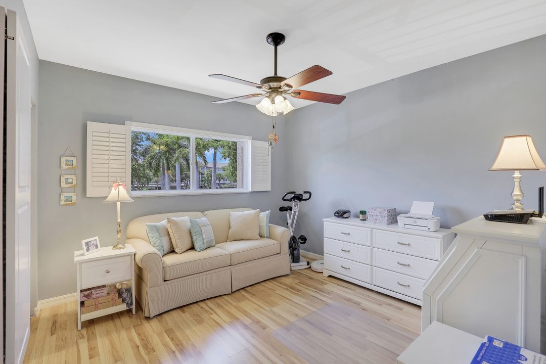 14901 Park Lake Dr #202, Fort Myers, FL 33919