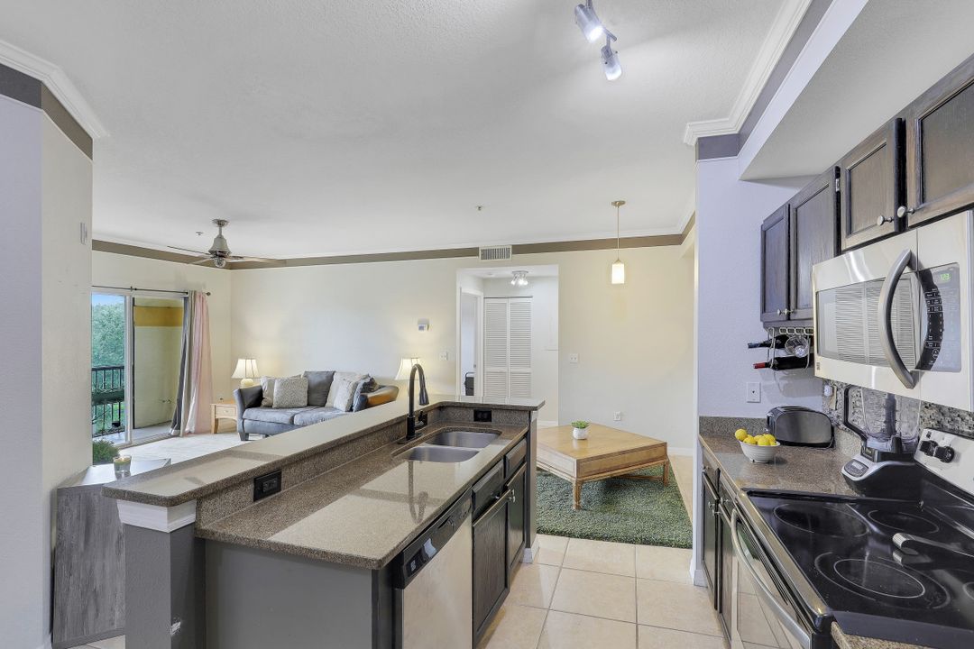 11550 Villa Grand #1311, Fort Myers, FL 33913