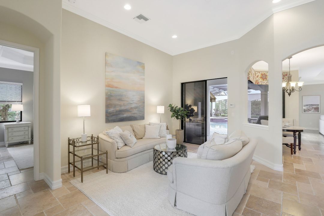 3400 Runaway Ln, Naples, FL 34114