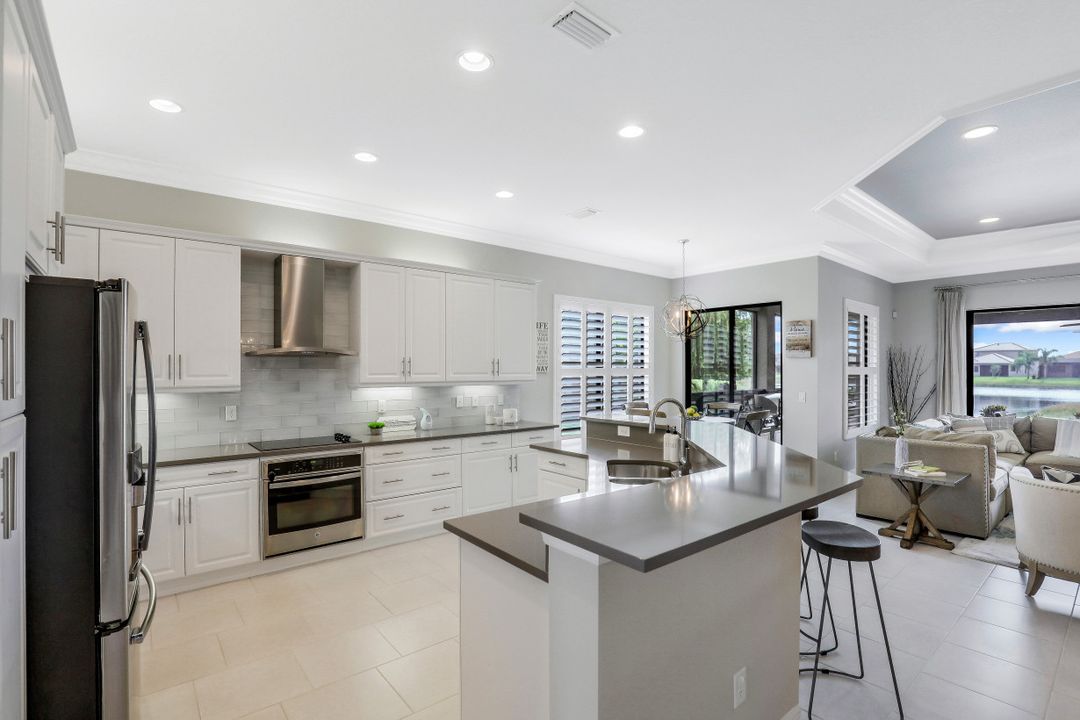 11691 Stonecreek Cir, Fort Myers, FL 33913