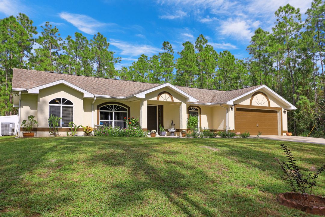 3795 10th Ave SE, Naples, FL 34117