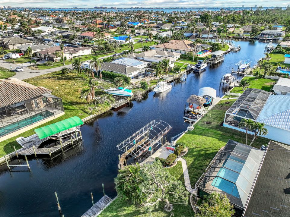 5333 SW 2nd Pl, Cape Coral, FL 33914